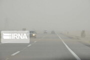 مه غلیظ تردد خودروها را در گردنه‌های خراسان شمالی کند کرد 