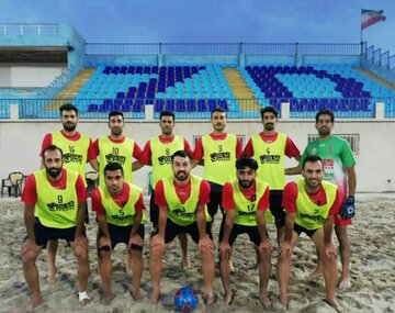 تیم فوتبال ساحلی گلساپوش یزد هفت - یک بر فولاد هرمزگان غلبه کرد