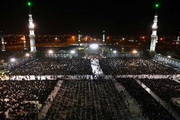 تصاویر هوایی: شب قدر در مسجد مقدس جمکران