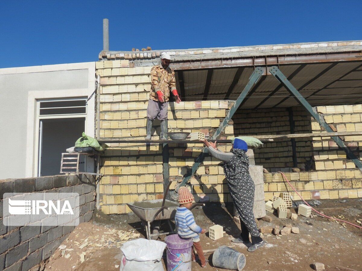 ساخت ۸۸ واحد مسکن محرمان اردستان به دلیل کمبود زمین معطل است