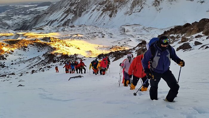 دبیر فدراسیون:تیم‌های جستجو و نجات کوهنوردی در استان‌های کشورمستقر است