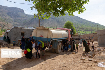 روزانه ۱۵۰هزار لیتر آب در مناطق عشایری کهگیلویه و بویراحمد توزیع می شود