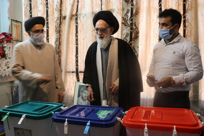 امام جمعه ورامین: فردای انتخابات از رأی ندادن پشیمان می‌شوید