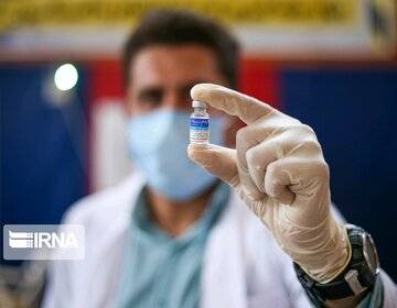 حدود ۲۳ هزار فرهنگی استان همدان علیه کرونا واکسینه می‌شوند