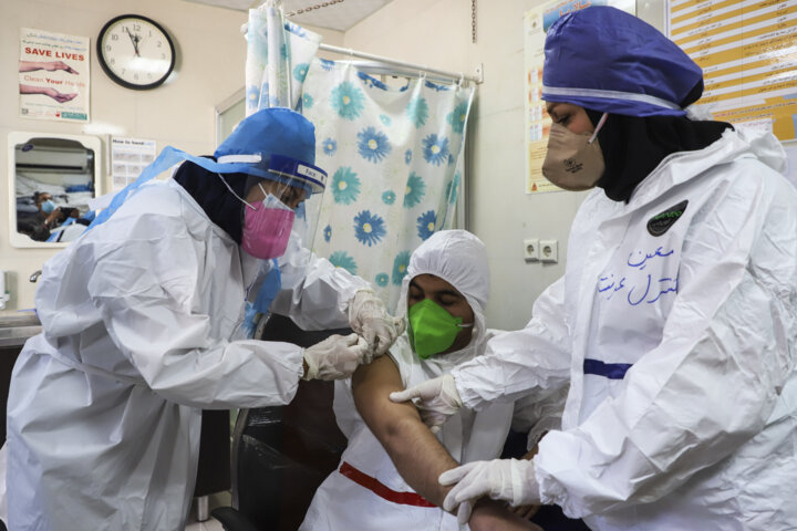 آغاز مرحله نخست واکسیناسیون کووید ۱۹ در خوزستان
