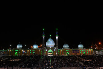 تصاویر هوایی: شب قدر در مسجد مقدس جمکران