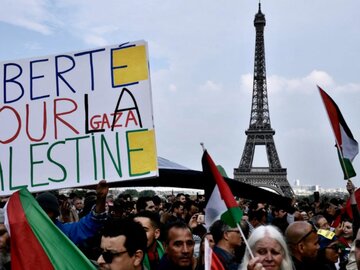 فرانسوی‌ها به رغم منع تظاهرات به حمایت از فلسطین ادامه می‌دهند