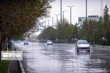 بارش های پراکنده در یزد ادامه دارد