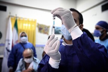 زالی: افزایش مراکز تجمیعی واکسیناسیون در دستور کار قرار گرفت