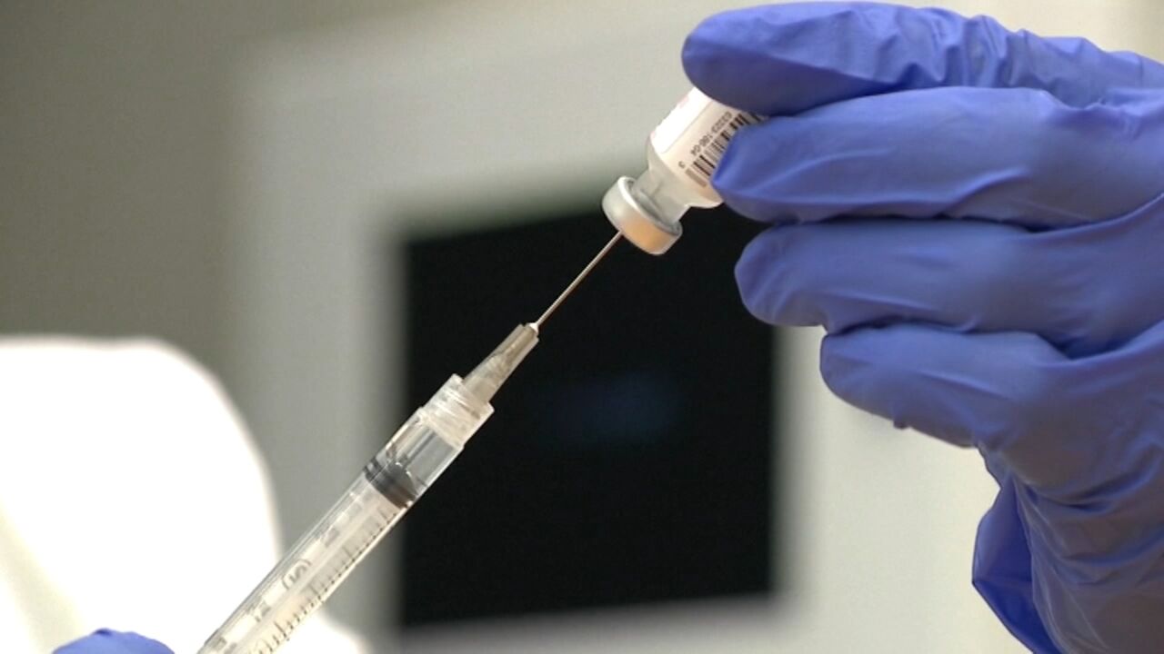 اجرای طرح خانه‌به‌خانه واکسیناسیون در اهر
