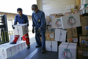  ارسال اقلام امدادی برای زلزله‌زدگان آذربایجان شرقی
