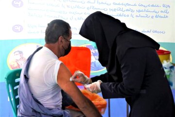 روند واکسیناسیون کرونا در شهر کرمان