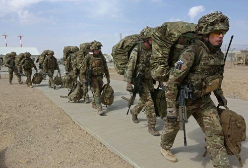 خروج سربازان انگلیسی از افغانستان در سایه شکست نظامی ناتو