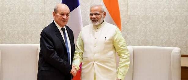 وزیر امورخارجه فرانسه وارد هند شد
