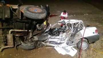 برخورد پراید با کامیون در شرق استان سمنان ۲ کشته و ۲ زخمی برجا گذاشت