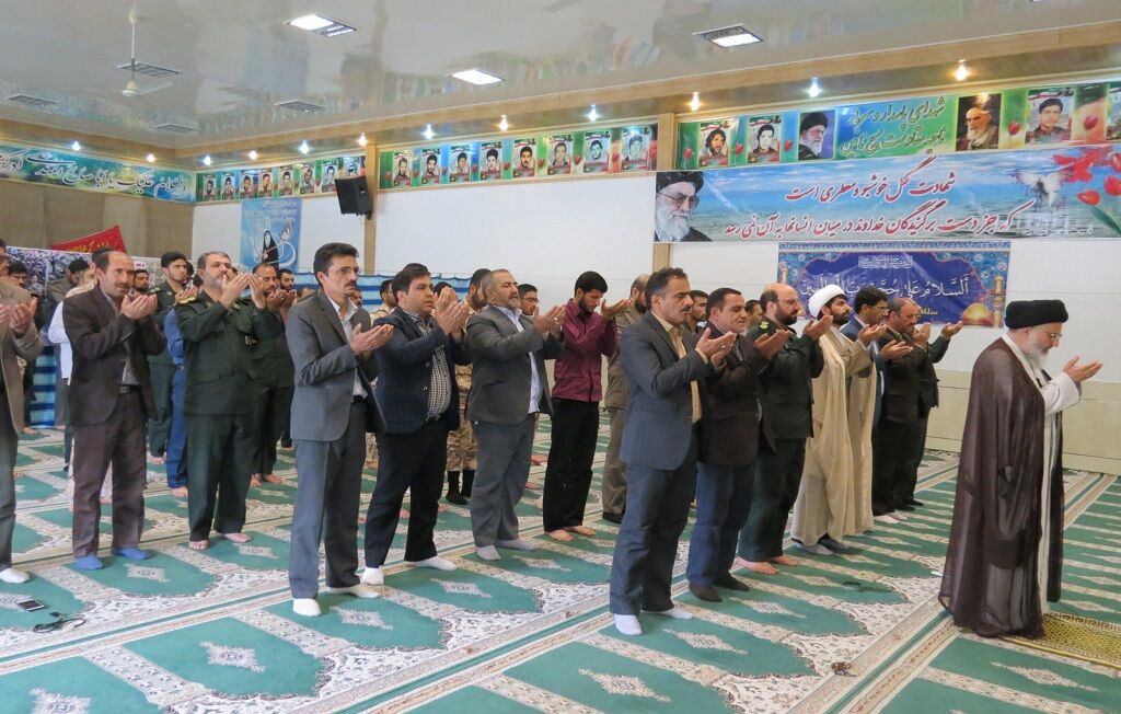 برنامه‌ای برای لغو نمازهای جماعت در استان سمنان وجود ندارد