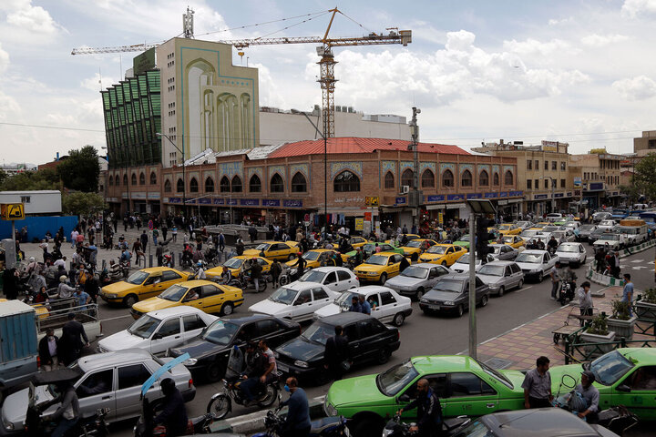 ازدحام و شلوغی بیش از حد در بازار تهران