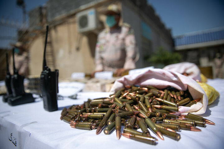 محموله سلاح جنگی قاچاق قبل از ورود به کشور در غرب خوزستان توقیف شد