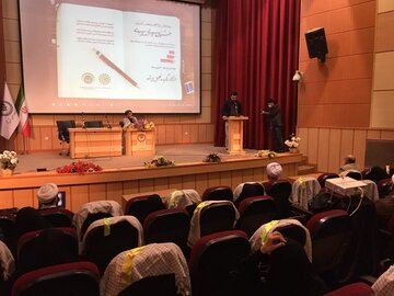 جشنواره ادبی رسانه‌ای حضرت ابوطالب(ع) در قم پایان یافت