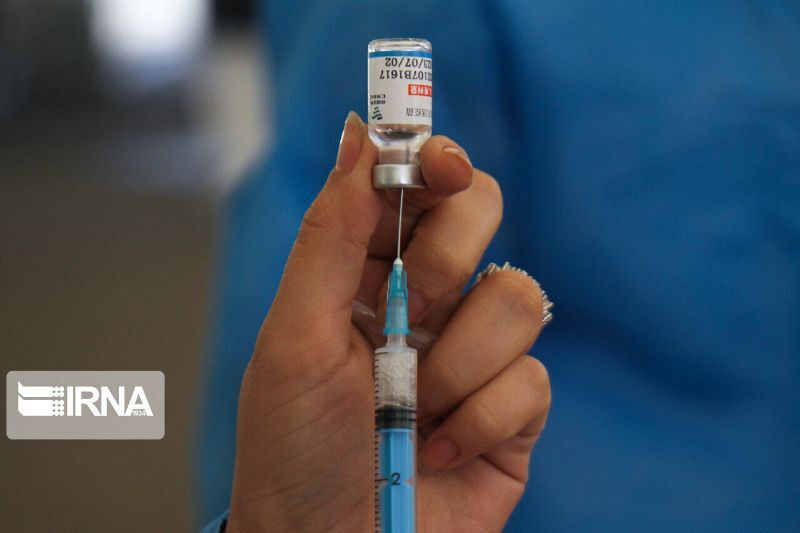 نخستین مرکز شبانه‌روزی واکسیناسیون  کرونا در آبادان راه‌اندازی شد