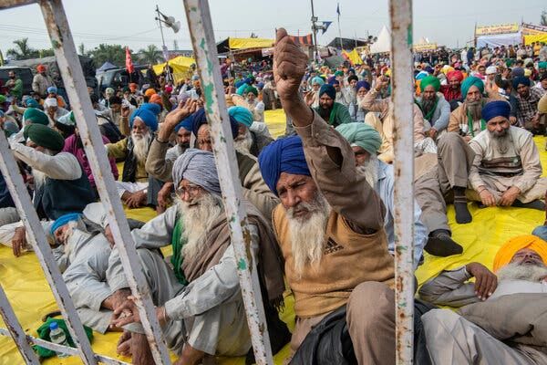 کشاورزان هند: ۲۴۸نفر در طول اعتصابات جان خود را از دست داده اند