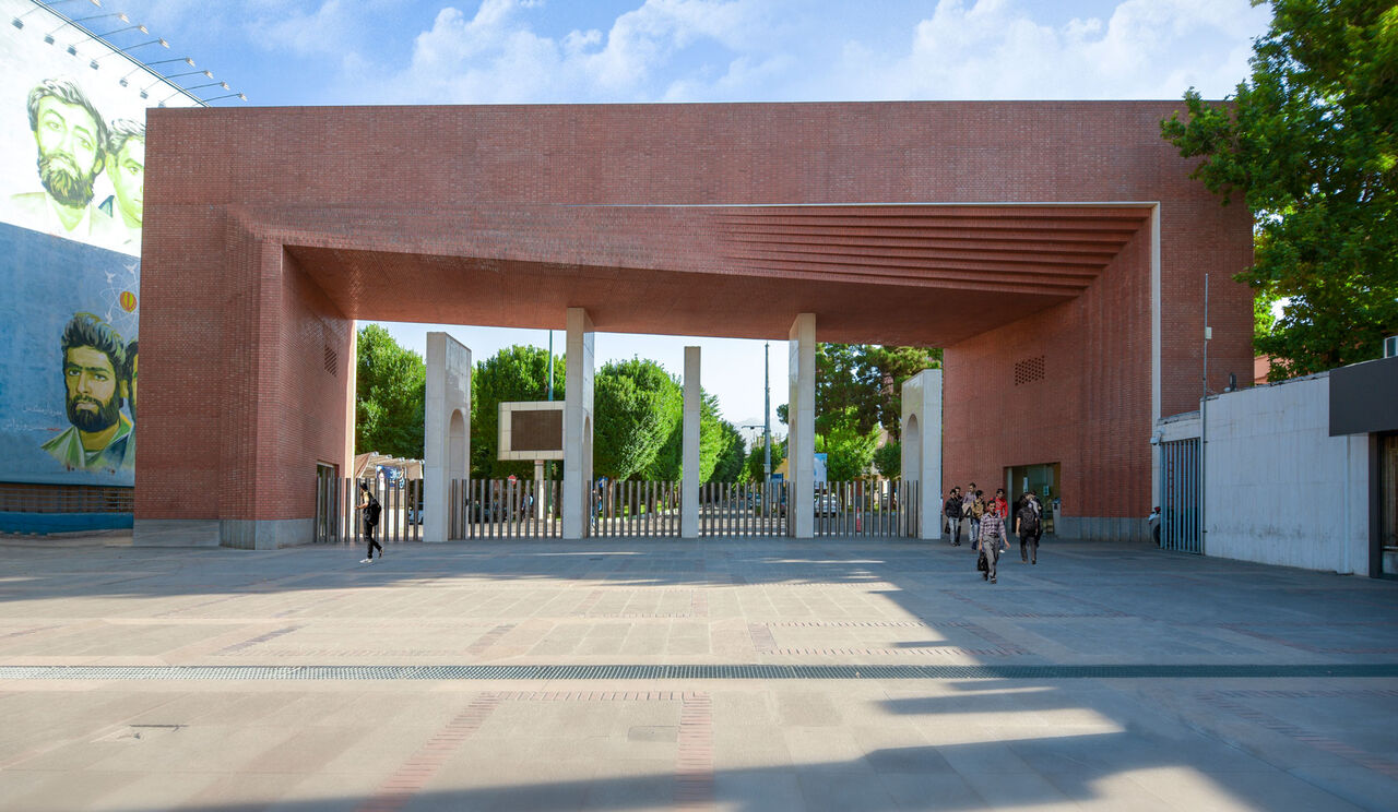 دانشگاه صنعتی شریف در مقطع دکتری بدون آزمون دانشجو می‌پذیرد