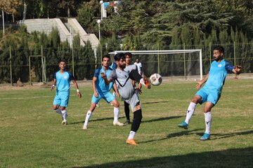 تیم‌های فوتبال ۹۰ ارومیه و مس کرمان در دیداری دوستانه به تساوی رسیدند