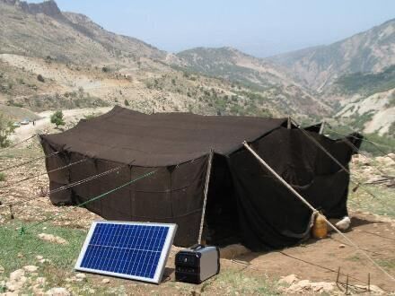 واگذاری ۳۰ دستگاه سامانه خورشیدی به عشایر شهرستان باغملک