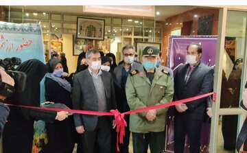 نمایشگاه لباس عاشورایی در اصفهان گشایش یافت