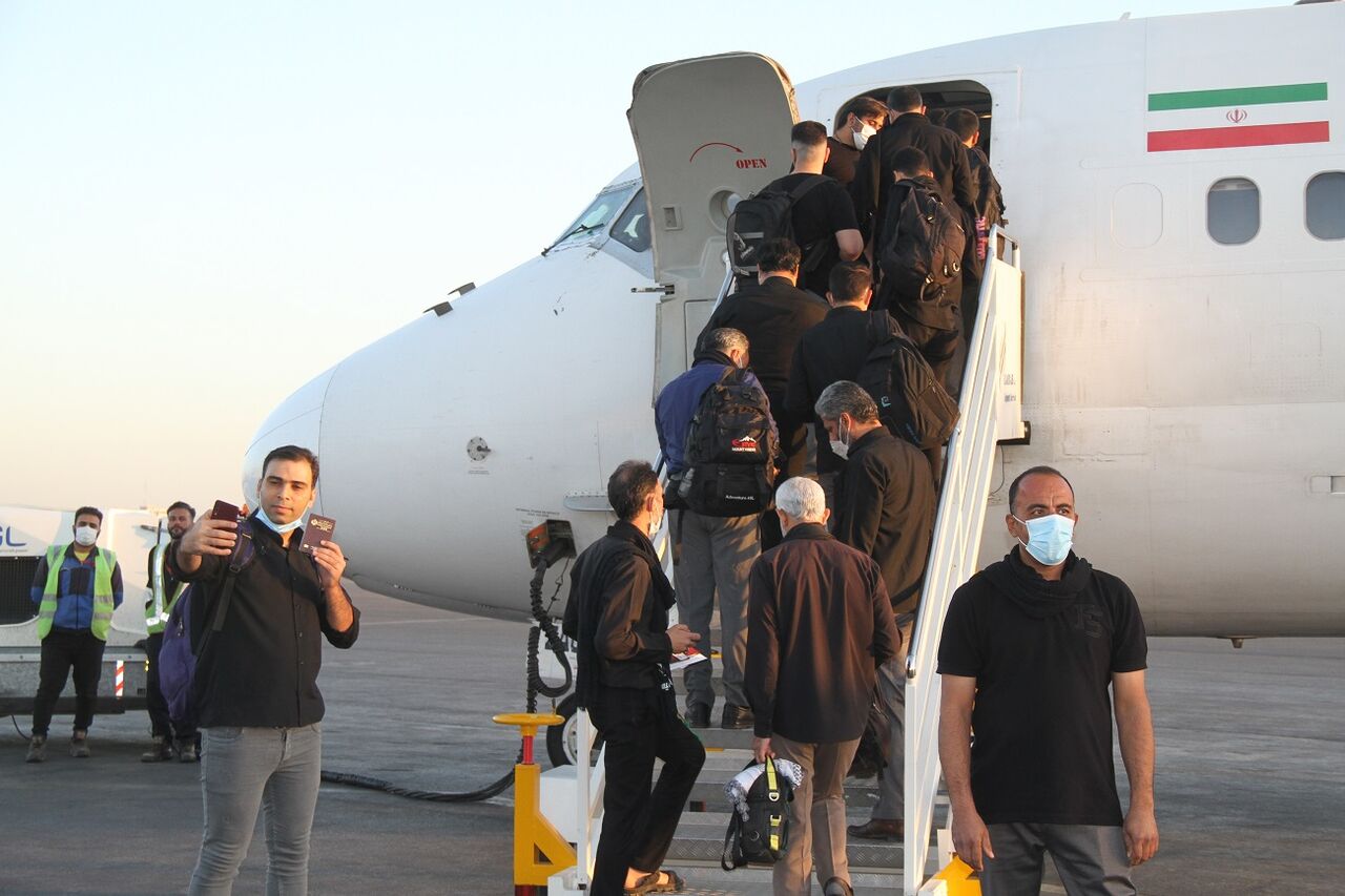 نخستین گروه زایران اربعین حسینی از فرودگاه اهواز به نجف اعزام شدند