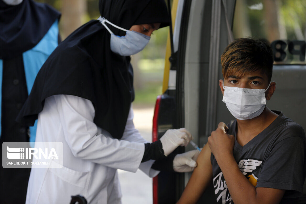 ۹۱ هزار دانش‌آموز در استان مرکزی واکسن کرونا دریافت کردند 