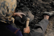 تولید سنگ پا در روستای «قزلجه‌کند» قروه