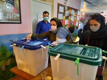 انتخابات شورای شهر پاکدشت به صورت تمام الکترونیک برگزار شد