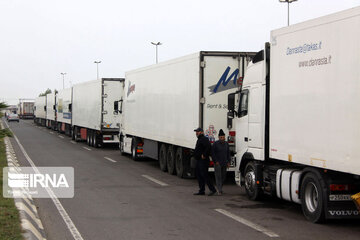 تردد کامیون‌ها در مرز آستارا ۱۱ درصد افزایش یافت