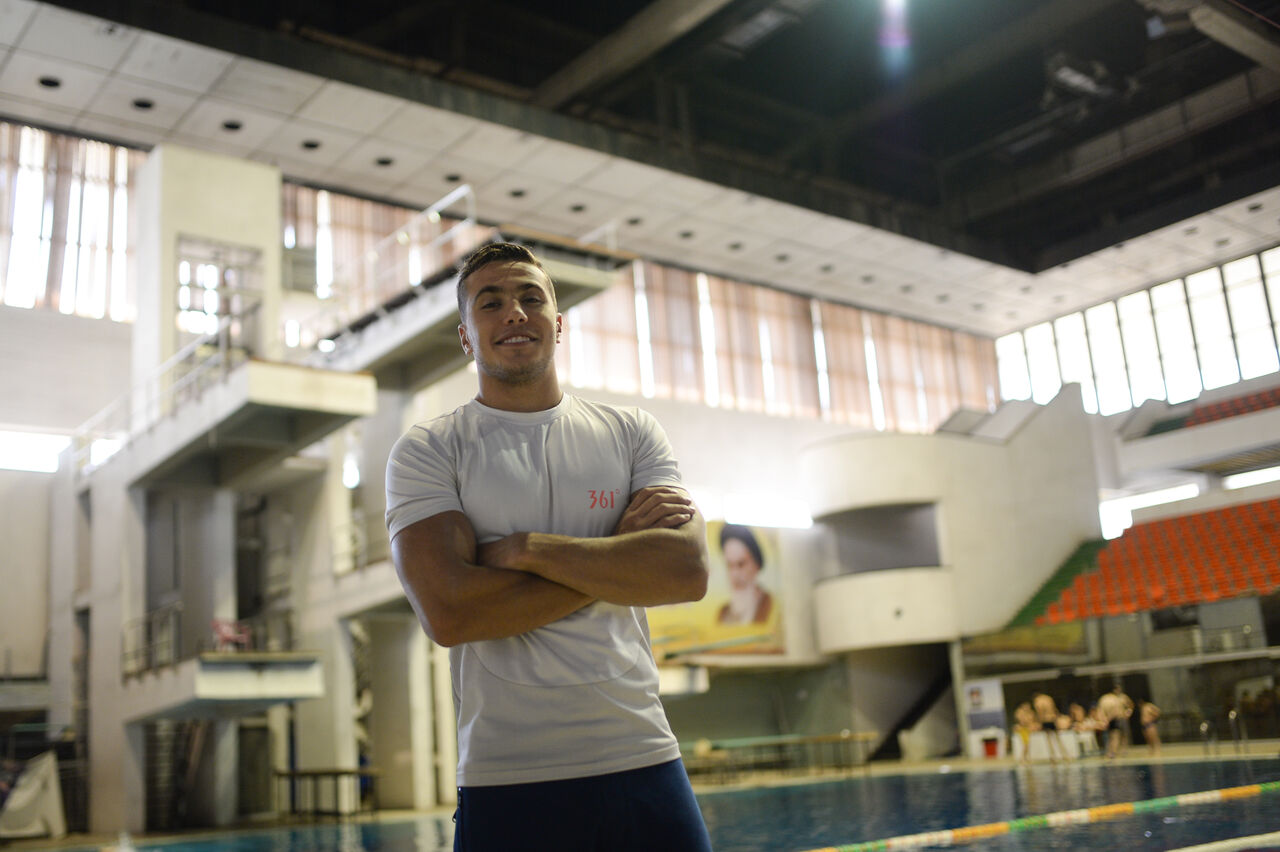 سریع‌ترین شناگر ایران: شرکت در مسابقات خارجی نتیجه زحماتم نیست