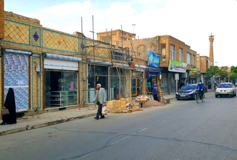 عملیات پیاده‌راه‌سازی خیابان امام(ره)سمنان آخرین روز سال آغاز می‌شود