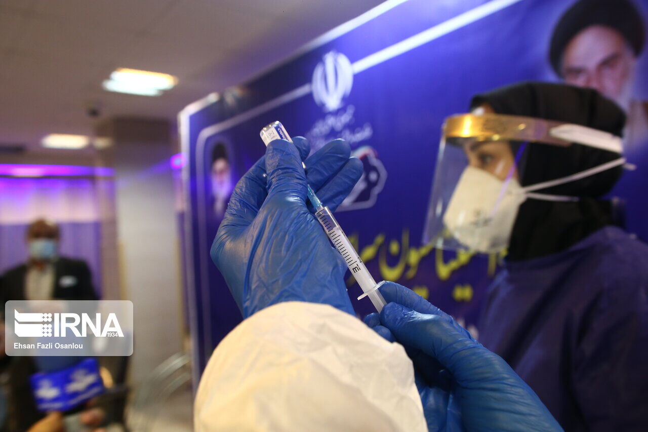 شهرداری کرج ۷۱۰ میلیارد ریال به ساخت واکسن کرونا کمک می کند