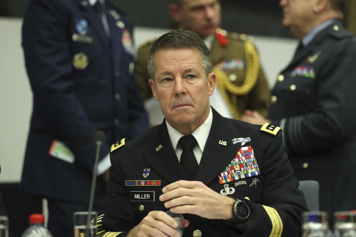 ادعای مقام ارشد ارتش آمریکا در مورد خروج نیروهای خارجی از افغانستان