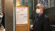 علی مطهری  رای خود را در صندوق حسینیه ارشاد انداخت 
