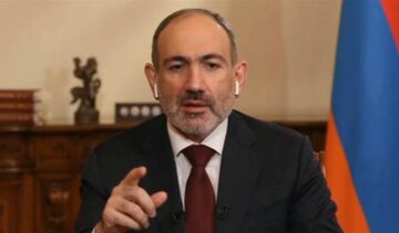 نخست وزیر ارمنستان : با تصمیم مردم کناره گیری می کنم
