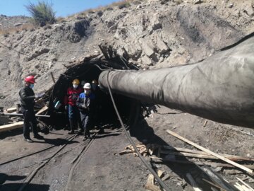 آخرین وضعیت نجات کارگران معدن طزره بر اساس گزارش میدانی خبرنگار ایرنا