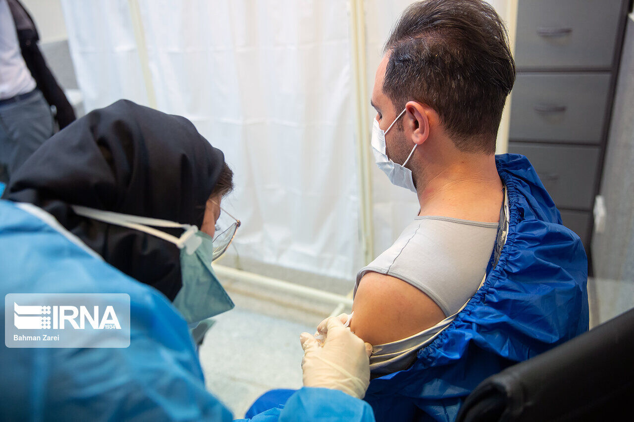 ۷۵۲ تبعه افغانستانی در گتوند واکسن کرونا دریافت کردند