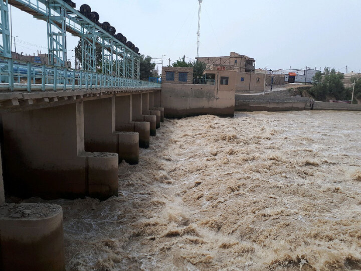 احتمال وقوع طوفان و سیلاب در کرمانشاه