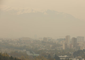 آلودگی هوا فعالیت مدارس اراک در پنجم بهمن ماه را غیر حضوری کرد