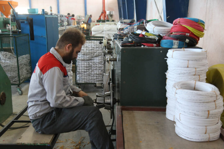 مانع زدایی از ۱۳۰۰ طرح تولیدی در آذربایجان‌غربی