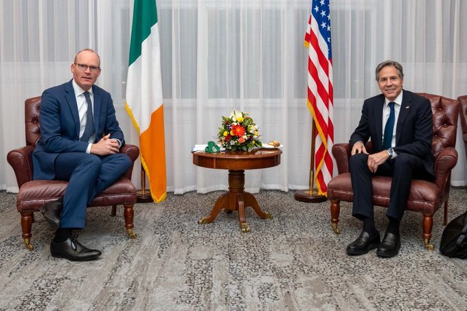 وزیران خارجه آمریکا و ایرلند درباره برجام گفت‌وگو کردند