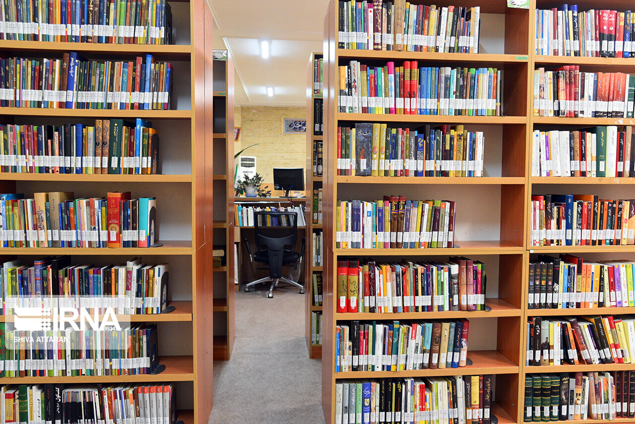میز خدمت در ۲ کتابخانه خوزستان برپا شد