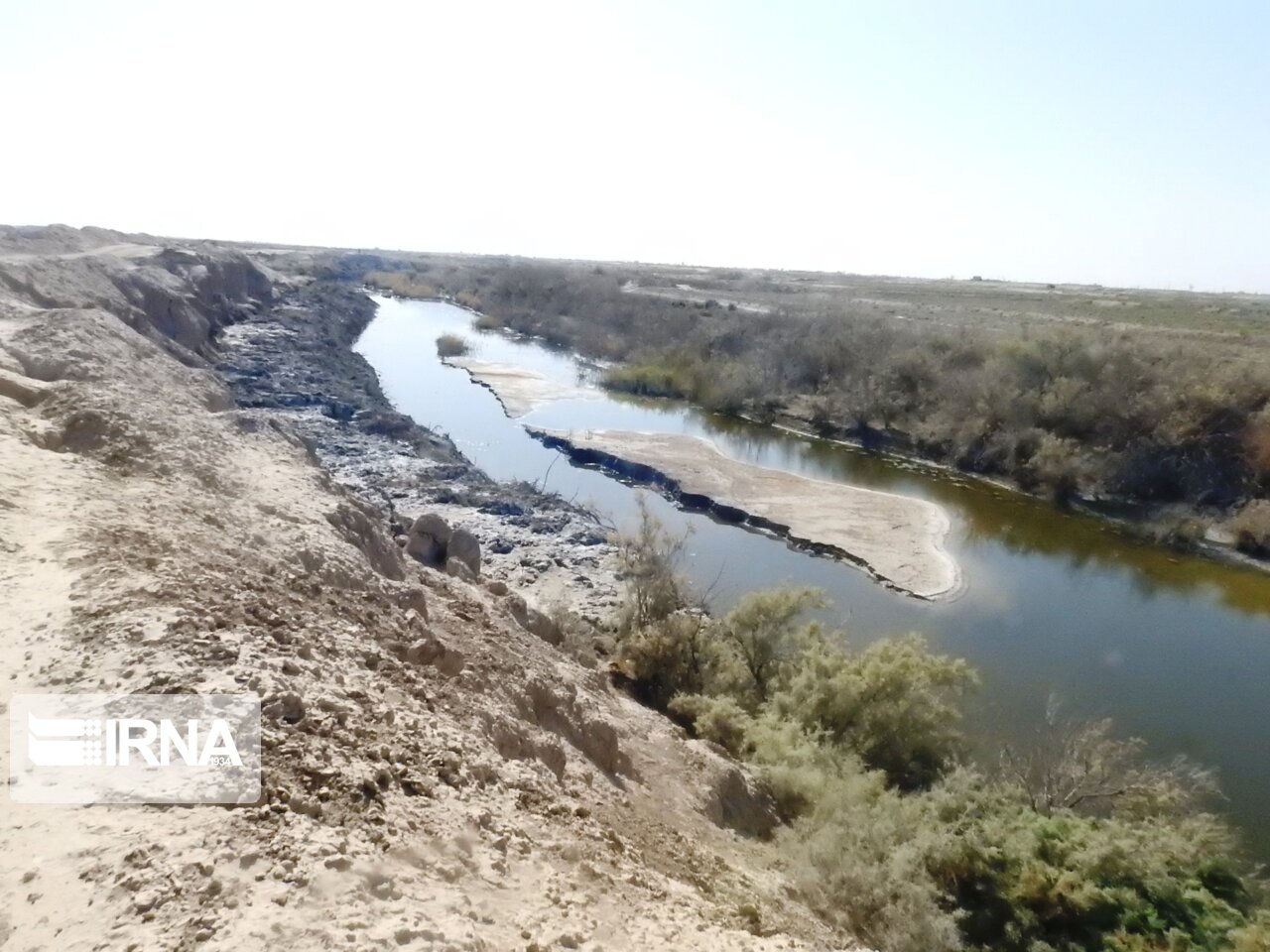 سند ۳۷۰ هکتار از اراضی بستر رودخانه‌های کرمان اخذ شده است