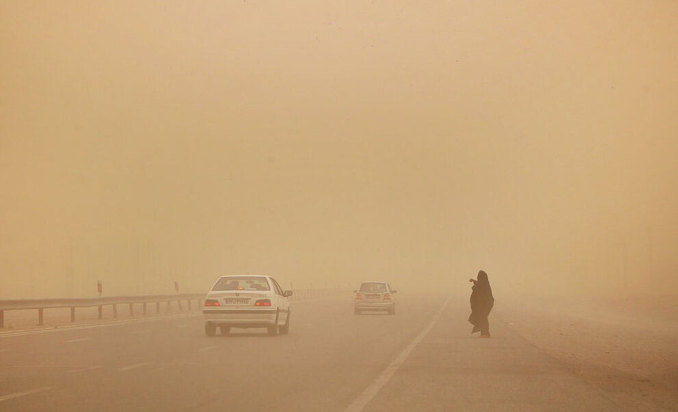 توفان شن محور ریگان- ایرانشهر را بست 