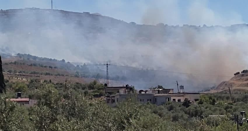 شهرک نشینان صهیونیست زمین‌های کشاورزی روستای فلسطینی‌ را آتش زدند